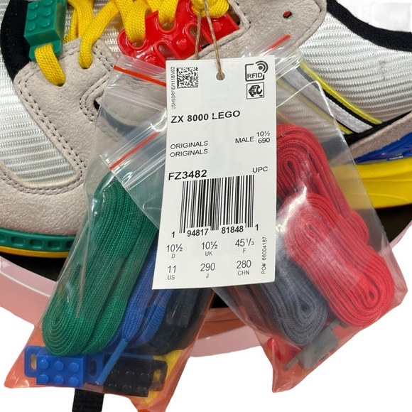 Men’s Adidas ZX 8000  blocks “limited edition” sneakers. Size 11M. main image 9